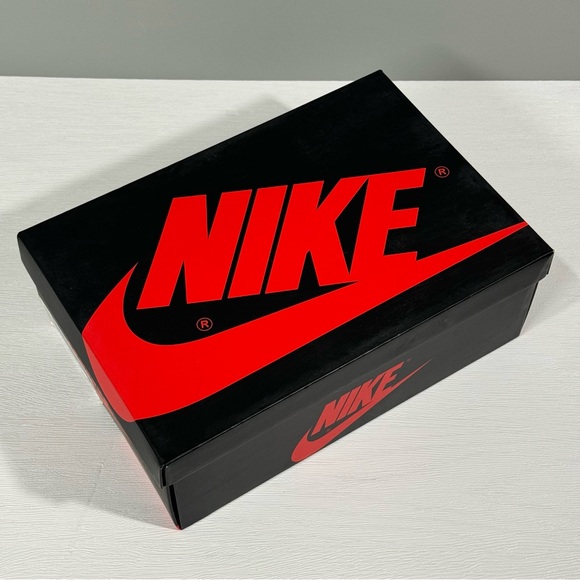 The Jordan 1 Retro Low OG Black Dark Powder Blue (Women's) 8.5W/7M BRAND NEW!! - Picture 4 of 9